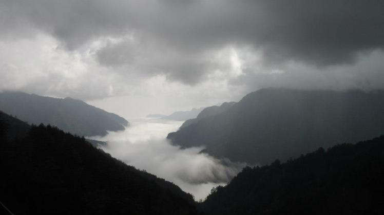 Sea of clouds; along the way from Cingjing to Hualien