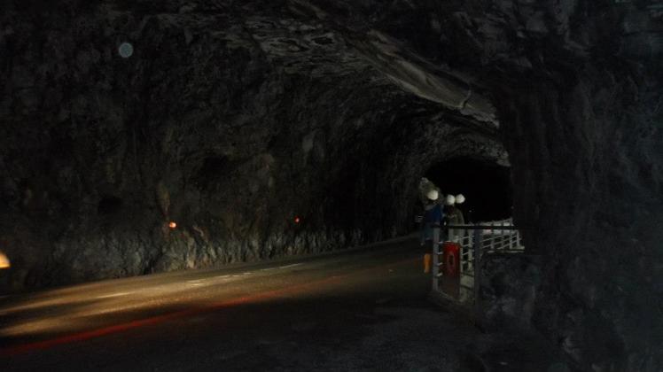 Exploring the Swallow Grotto at Taroko National Park