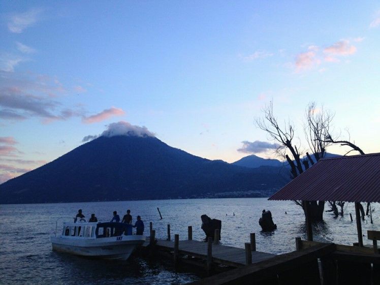 922797_210441122625374_8035722734670215005_n