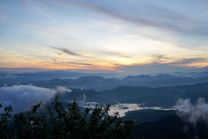 Sunrise at Adam's Peak 2